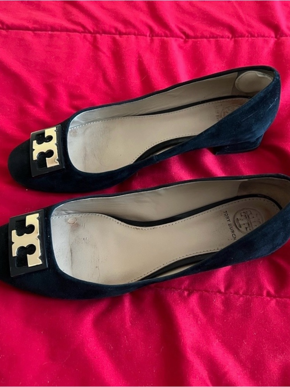 Tory Burch Black Suede Flats with Gold Logo Plaque - Picture 4 of 5